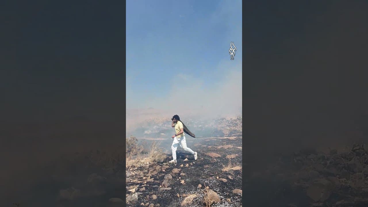 اندلاع حريق جنوب رساس.. فرق الإطفاء والأهالي يسيطرون على النيران